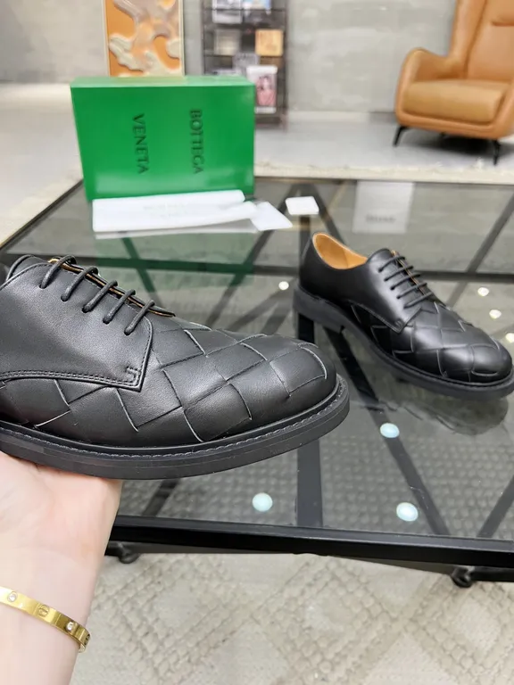 Bottega Veneta Shoe 